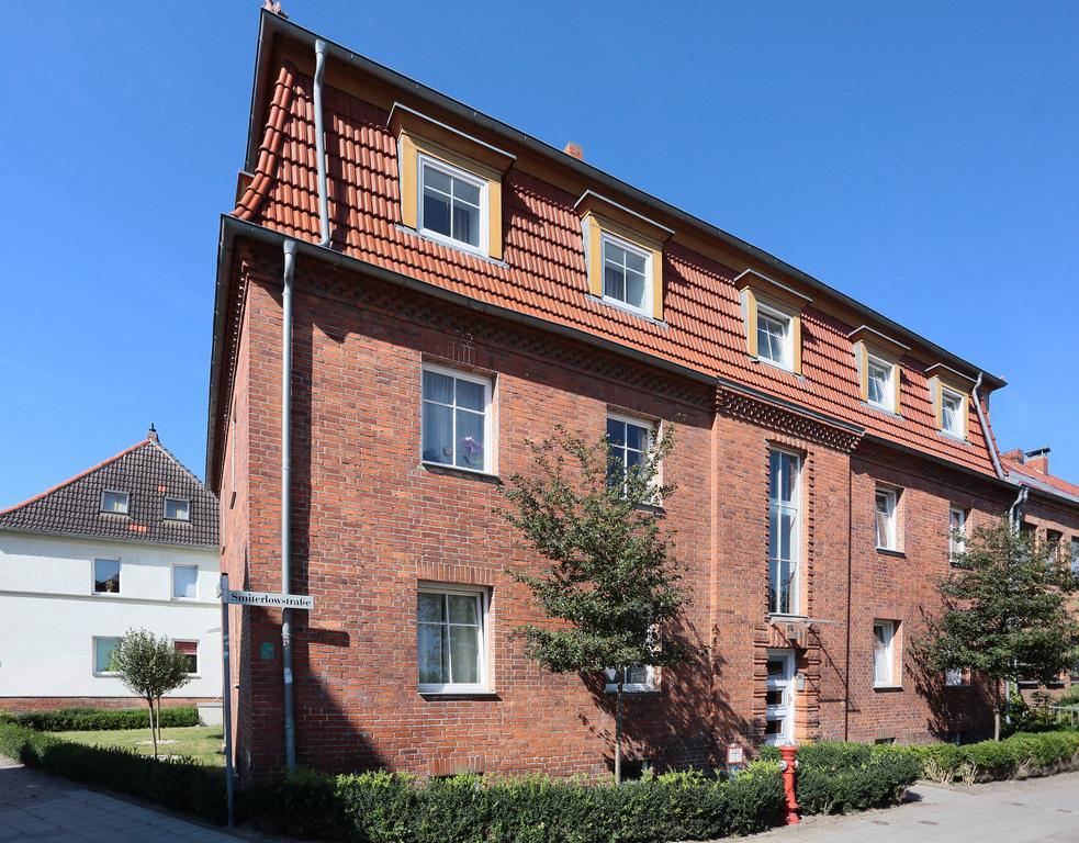 Apartments Am Frankenteich シュトラールズント エクステリア 写真